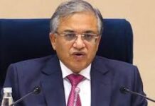 विधानसभा चुनाव की तैयारियों का जायजा लेने पुडुचेरी पहुंचे मुख्य चुनाव आयुक्त