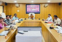 कलेक्टर सुश्री प्रतिष्ठा ममगाई ने महिला बाल विकास एवं स्वास्थ्य विभाग की संयुक्त बैठक ली
आधार आधारित उपस्थिति, एएनसी पंजीयन व संस्थागत प्रसव पर विशेष जोर
स्वास्थ्य व महिला बाल विकास विभाग को दिए समन्वित कार्य के निर्देश